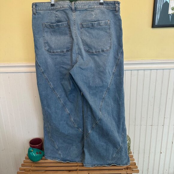 Torrid Womens Plus Size 18R Wide Leg Vintage Stretch Denim Jeans - Picture 2 of 7